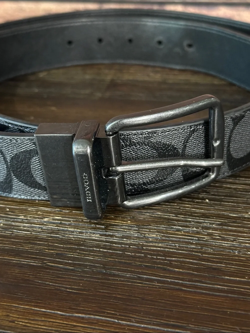 Coach Men’s Reversible Black/Gray Signature Belt with Metal Buckle